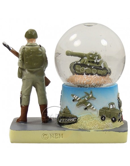 Snow globe, tank & soldier, small