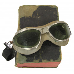 Goggles, Flying, AN-6530 & Holy Bible, Lt. Hugh Thompson, US Navy