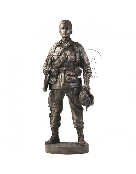 Statue 101st paratrooper, Ravenoville, Normandy, D-DAY + 1 Statue 101st paratrooper, Ravenoville, Normandy, D-DAY + 1