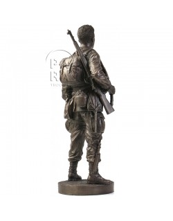 Statue 101st paratrooper, Ravenoville, Normandy, D-DAY + 1