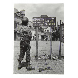 Carte postale Carentan, Place Vauban