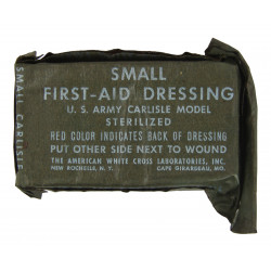 Pansement M-42, Small First-Aid Dressing, US Army, Carlisle Model, 1943, The American White Cross Labs.