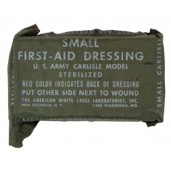 Pansement M-42, Small First-Aid Dressing, US Army, Carlisle Model, 1943, The American White Cross Labs.