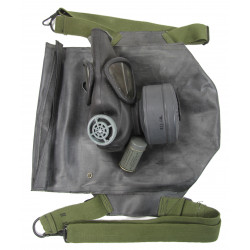 Gas Mask, Assault, M5, Complete, with Bag, M7, 1944