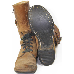 Brodequins à jambières (buckle boots)