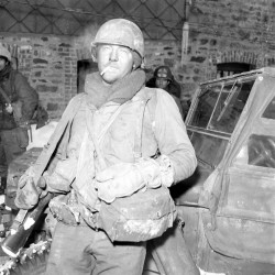 Mittens, Shell, Trigger Finger, Wool, 1943, Type 1
