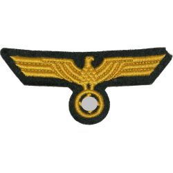 Aigle de poitrine Kriegsmarine, brodé sur laine, fond vert foncé