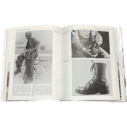 Book, Uniforms and Insignia of the Luftwaffe Volume 2: 1940-1945