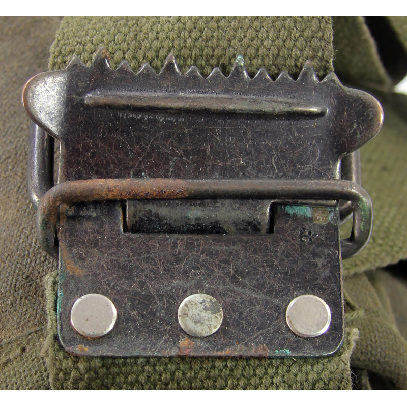 bag-demolition-parachutist-us-