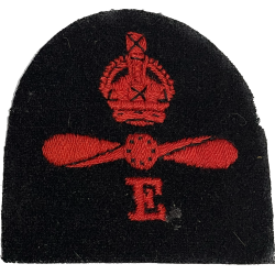 Insignia, Royal Navy, Chief Engine Mechanic