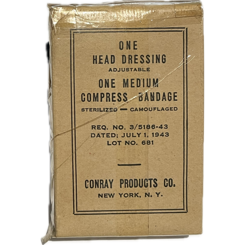 Pansement, One Medium Compress Bandage, No. 3-5186-43, 1943, Corpsman