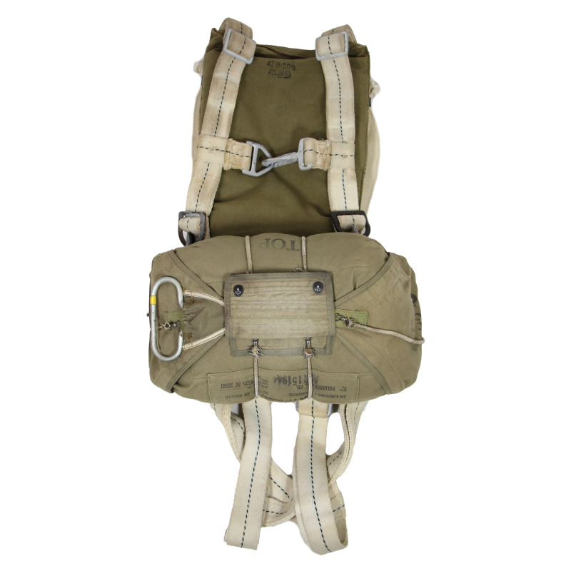 Harness, Quick Attachable Chest, Parachute, Type AN-6513/AN-6510, 1943