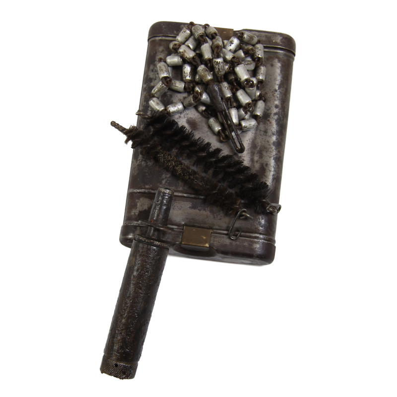Nécessaire de nettoyage RG34 pour Mauser, Gustav Appel, 1935, Normandie Nécessaire de nettoyage RG34 pour Mauser, Gustav Appel, 1935, Normandie