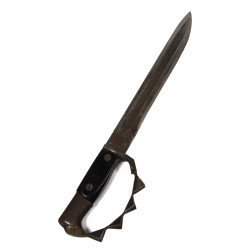 Knife, Fighting, Theater-made, Pfc. Joseph Thomas, Co. A, 16th Regt., 5th Marine Division
