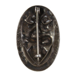 Casque français, Mle 1919, artillerie spéciale, avec poignard d’abordage, insignes et portrait