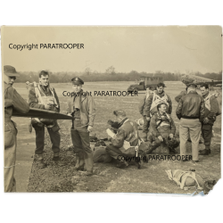 Photo, parachutistes britanniques, USAAF, C-47