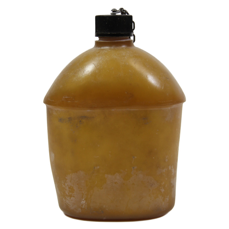Canteen, US, Plastic (Ethocel), AICO 1943 Canteen, US, Plastic (Ethocel), AICO 1943