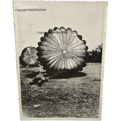 Photoraph, Training, US Airborne, Parachute
