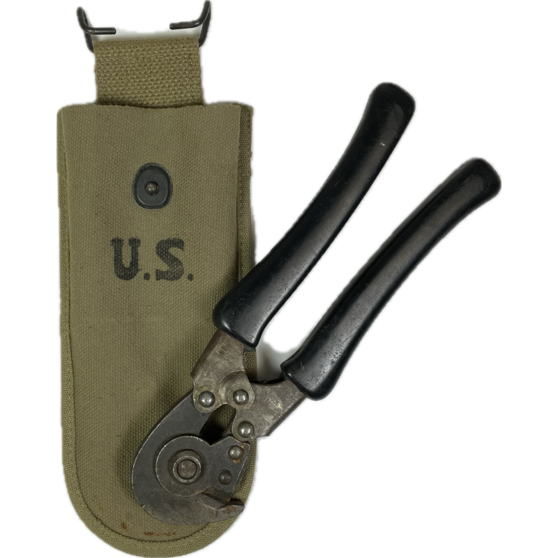 Pouch, Wirecutter, M1938 + Wirecutter, 1942