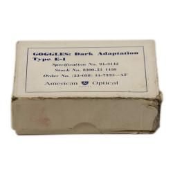 Lunettes Type E-1, couleur rouge, Dark Adaptation, American Optical Company, dans leur boîte, 1943-1944