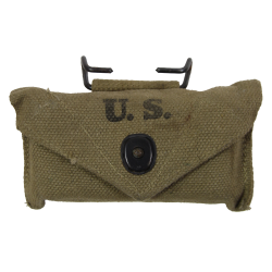 Pouch, First-Aid, Packet, M-1924, BEARSE MFG. CO. 1942, with First-Aid Packet