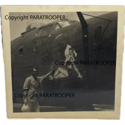 Photo, USAAF, B-24D, Nose Art, TEMPERMENTAL LADY