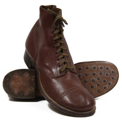 Brodequins de combat US Army, Type I, semelles cloutées, 1942