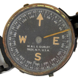 Boussole de marche, W.& L.E. GURLEY, avec pochette imprégnée