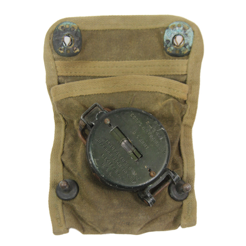 Boussole de marche, SUPERIOR MAGNETO CORP., avec pochette imprégnée