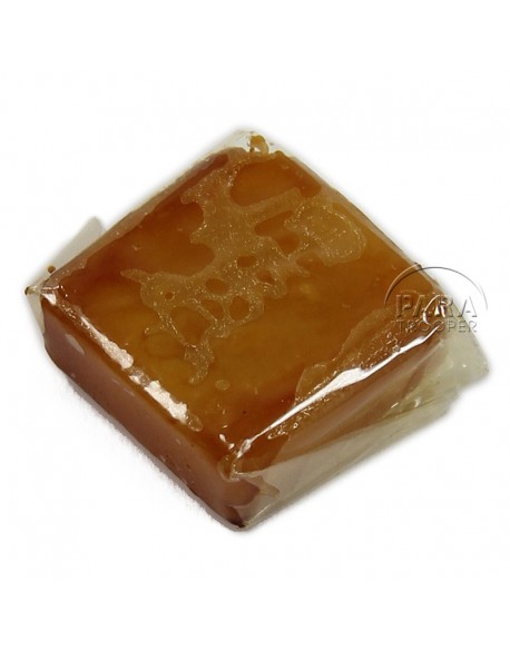 Caramel, Charms
