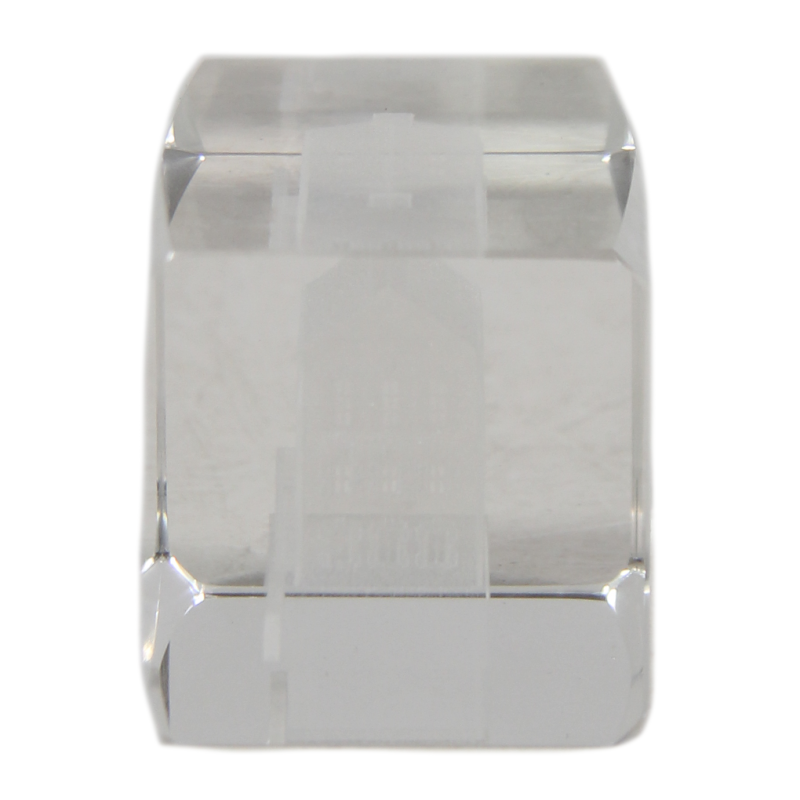 Presse-papier cristal, Dead Man's Corner