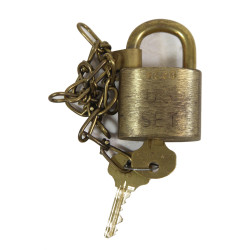 Cadenas, US, Waterbury, avec ses clés