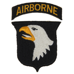 Insigne, 101st Airborne Division, Type 5, langue blanche