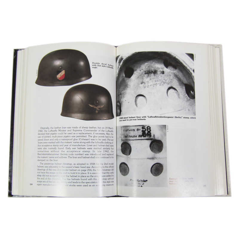 Livre, The History of the German Steel Helmet 1916-1945