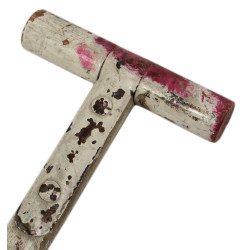 T-Shovel, M-1910, with Cover, B.B.S. Co. 1943, White Camouflage, Battle of the Bulge