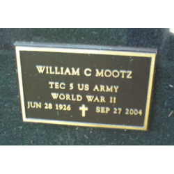 Helmet, M1, Fixed Loops, Firestone Liner, Pfc. William Mootz, 5th Infantry Division
