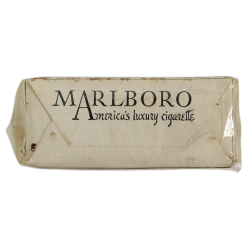 Paquet de cigarettes, MARLBORO, 1945, intact