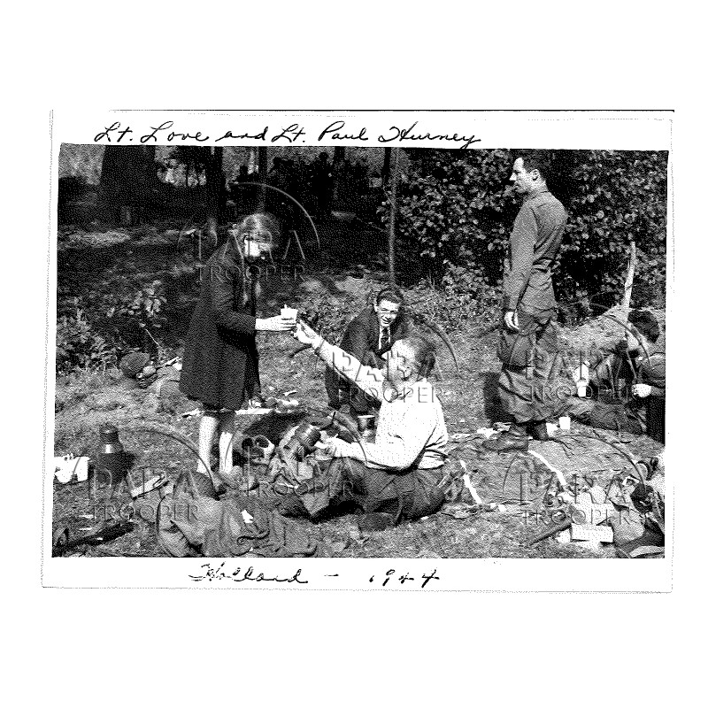 Photographie, Pays-Bas, opération Market Garden, Glider Pilot, Lt. Love & Lt. Paul Journey Photographie, Pays-Bas, opération Market Garden, Glider Pilot, Lt. Love & Lt. Paul Journey