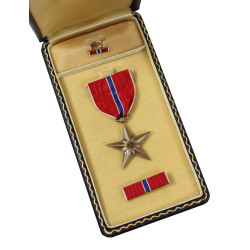 Medal, Bronze Star, in Case, with Certificate, Pfc. Anthony Calandriello, Co. F, 357th Inf. Regt., 90th Infantry Division, ETO
