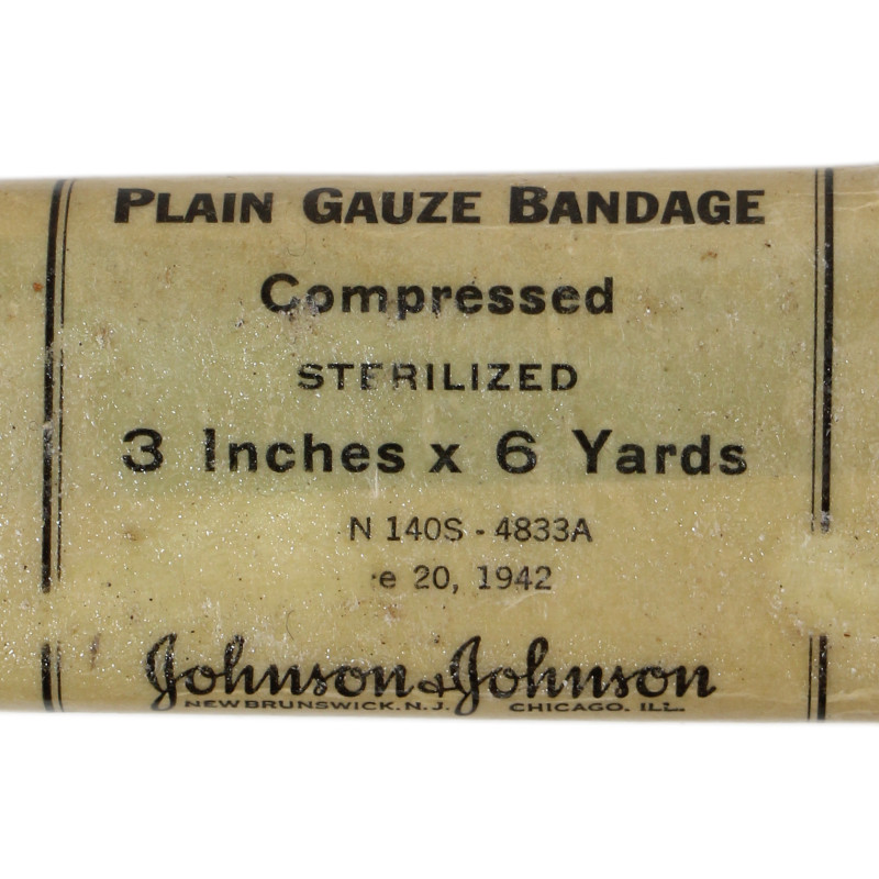 Plain Gauze Bandage, Compressed, Sterilized, Johnson & Johnson, Contract No. N 140s-4833A, 1942, US Navy, Corpsman
