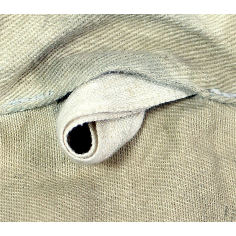 Sac en toile, effets personnels