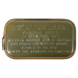 First-Aid Packet, US Army, Carlisle Model, with Crystalline Sulfanilamide, 1943
