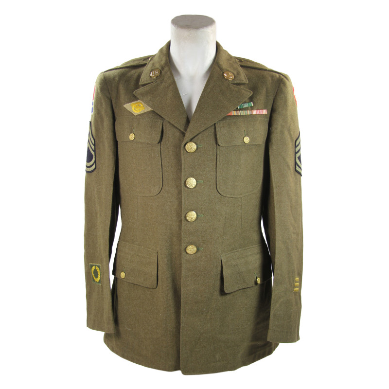 Veste de sortie, Technical Sergeant, Army Service Forces, Africa-Middle East Theater, 39R Veste de sortie, Technical Sergeant, Army Service Forces, Africa-Middle East Theater, 39R