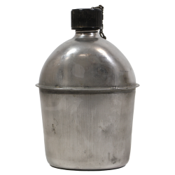 Canteen, US, Complete, 1944, with USMC Cover, P3