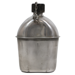 Canteen, US, Complete, 1944, with USMC Cover, P3