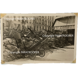 Photographie, Barricades à Montparnasse, Libération de Paris, Août 1944
