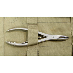 Trousse chirurgicale, Surgical Instrument Roll, WARREN LEATHER GOODS CO., Item No. 9308500
