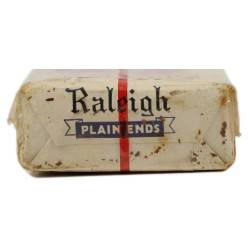 Paquet de cigarettes, Raleigh, For Victory Buy United States War Bonds and Stamps, intact