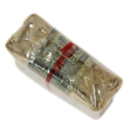 Pack, Cigarette, Raleigh,For Victory Buy United States War Bonds and Stamps, Untouched