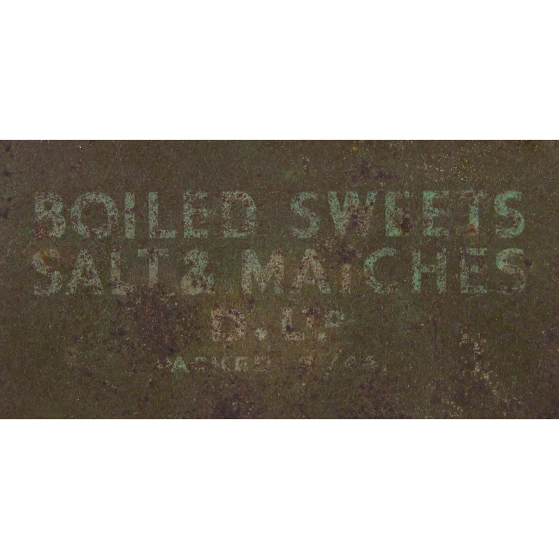 Boîte de ration, bonbons, sel et allumettes, britannique, 1944, Normandie